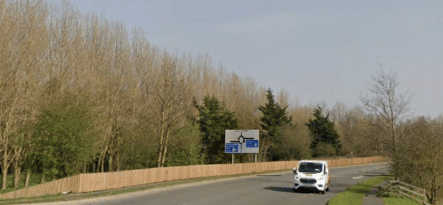 Detectives Are Appealing For Information Following A Robbery At A Petrol Station In Maghull, Merseyside In The Early Hours Of This Morning