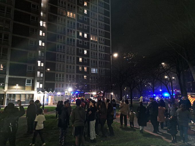 Fire Crews Called To Tottenham Flat Blaze