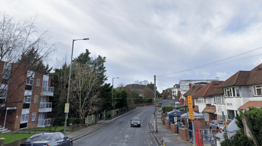 No Chance Of A Clean Get Away After Lorry Overturns On The M4 In Berkshire