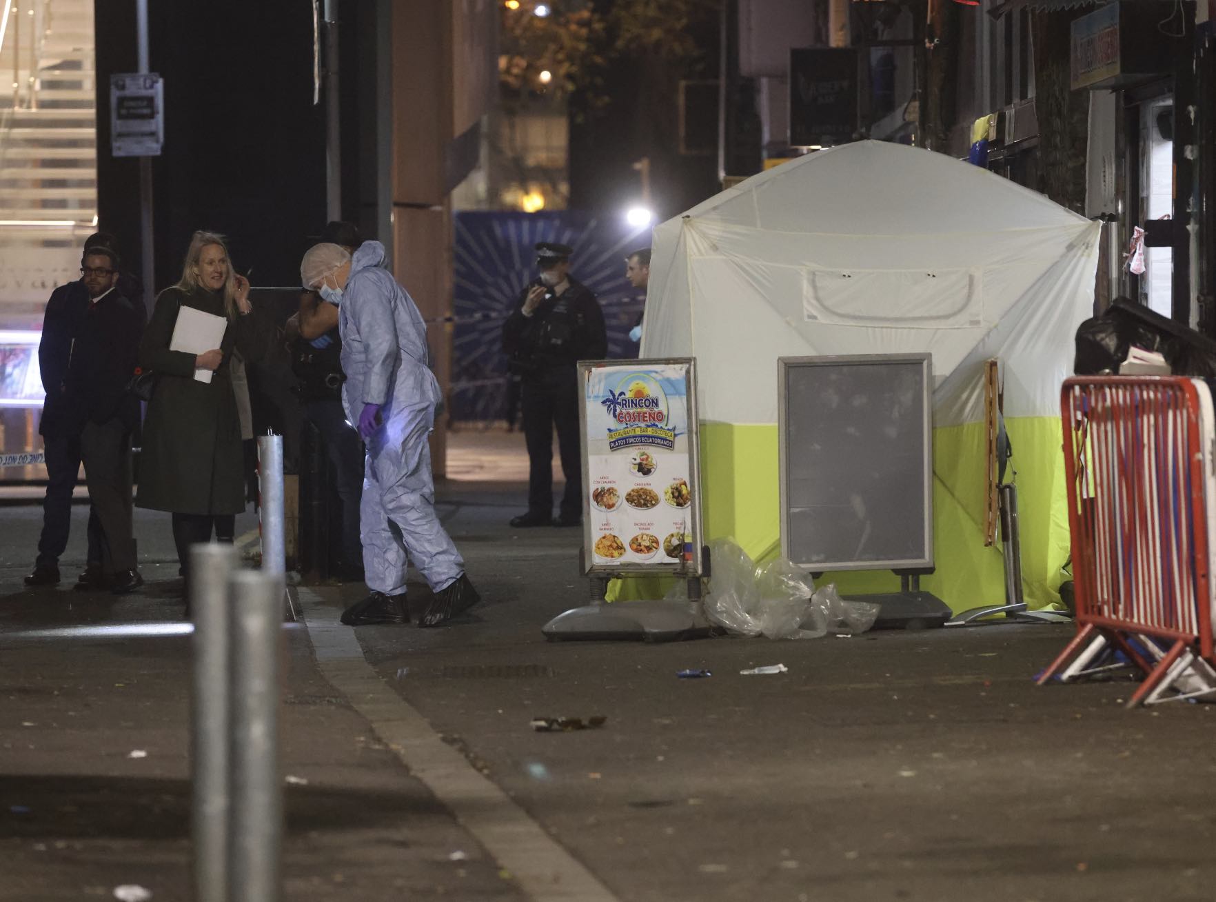 Murder Manhunt  Investigation Launched After Owner  Of Ecuadorian Restaurant  Is Stabbed To Death In South East London