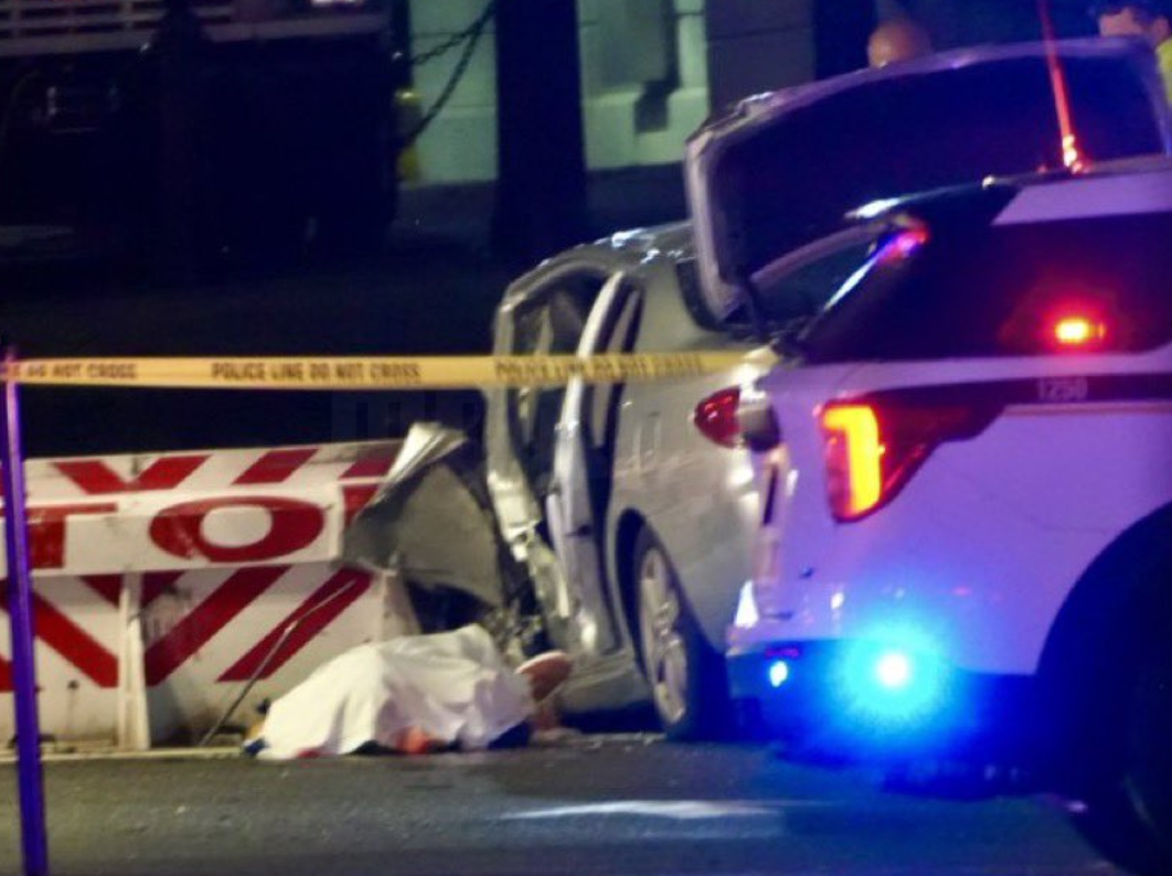 Vehicle Crashes into White House Security Barricade, Driver Pronounced Dead