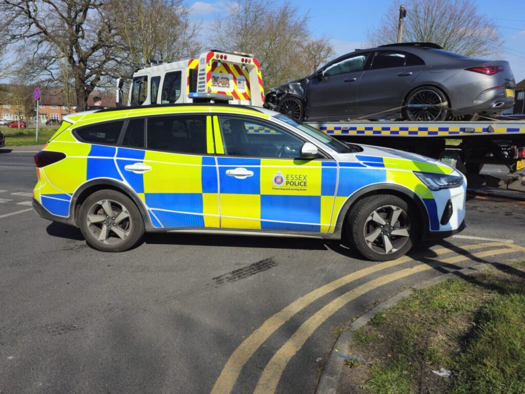 Crash on Rectory Lane Sparks Safety Concerns After Loud Bang Heard by Residents