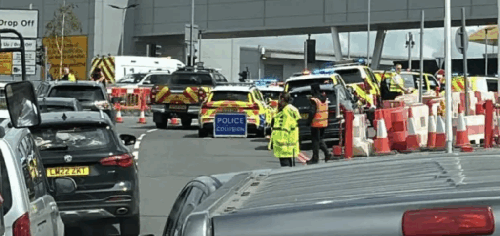 Car Plunges from Multistorey Car Park at Luton Airport — One Seriously Injured