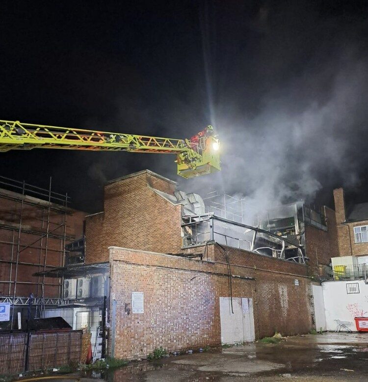 Major Blaze Breaks Out at Commercial Property on Hounslow High Street