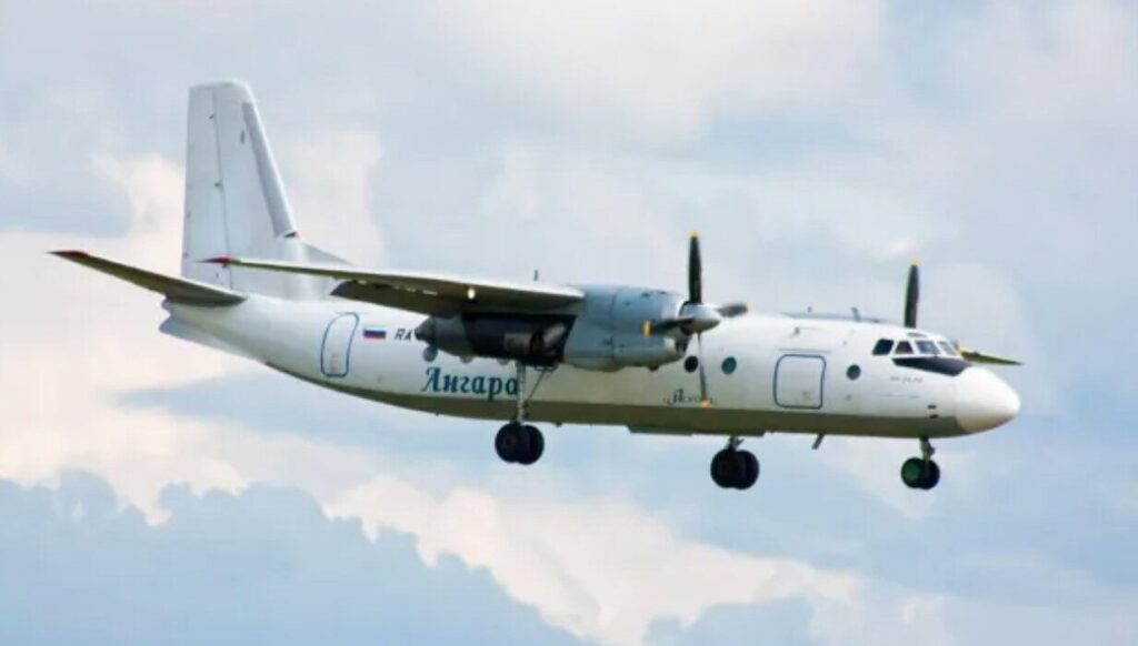 Russian Passenger Plane Carrying 49 People, Including Children, Vanishes Near Chinese Border