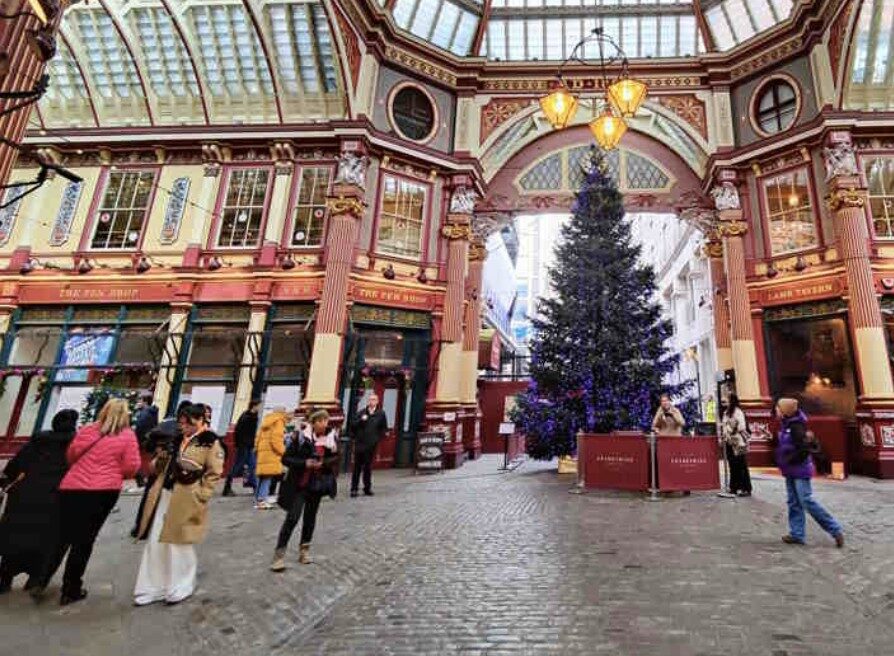 Pair Nabbed for Multiple Bag Thefts in London’s City – UKNIP