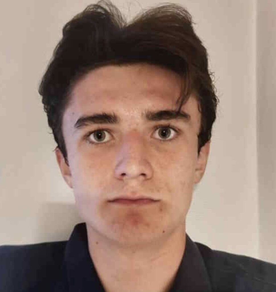 Urgent: Missing Teen Spencer Smith Vanishes in Basildon – UKNIP