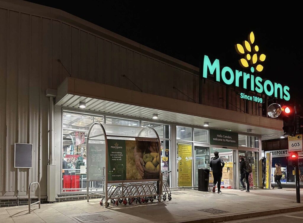 Gas Leak Sparks Evacuation at London Morrisons – UKNIP