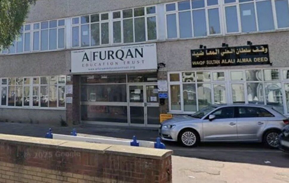 Imam Wounded in Hounslow as Police Probe Possible Motive – UKNIP