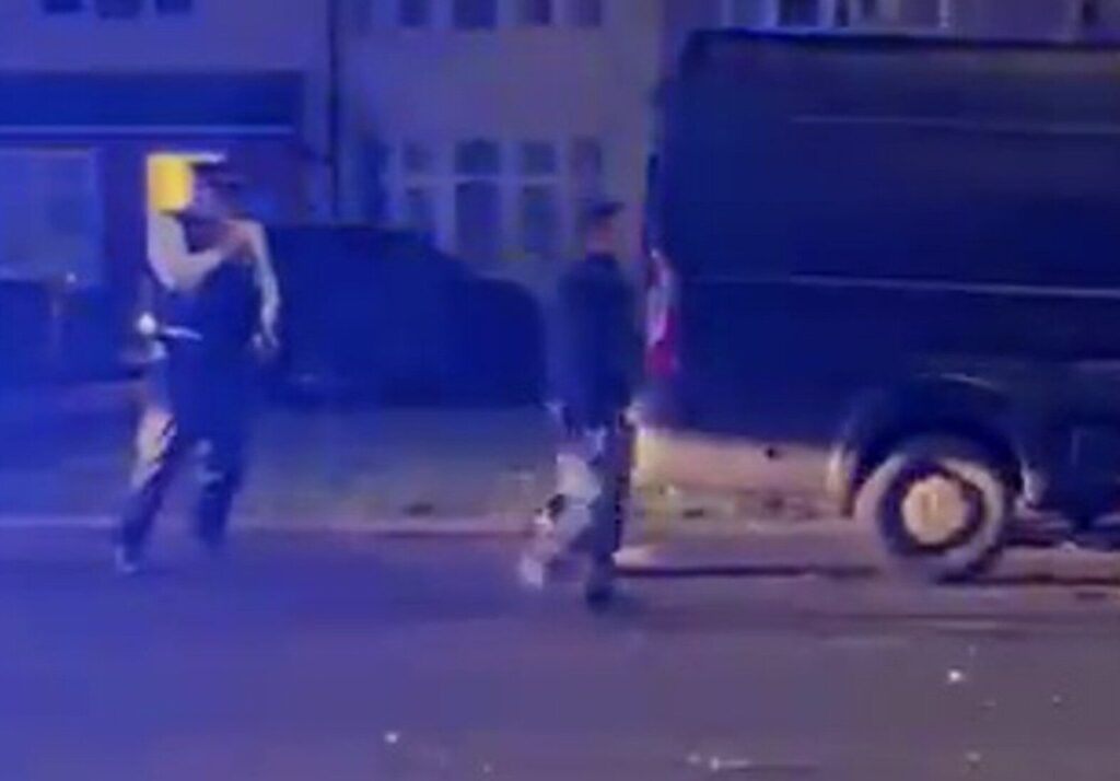 Sidcup Resident Sliced Down ULEZ Camera Pole – UKNIP