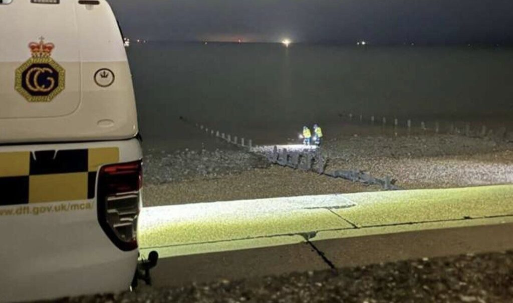 Police Called Off Search for Suspected WWII Bomb on Sheerness Beach ? UKNIP