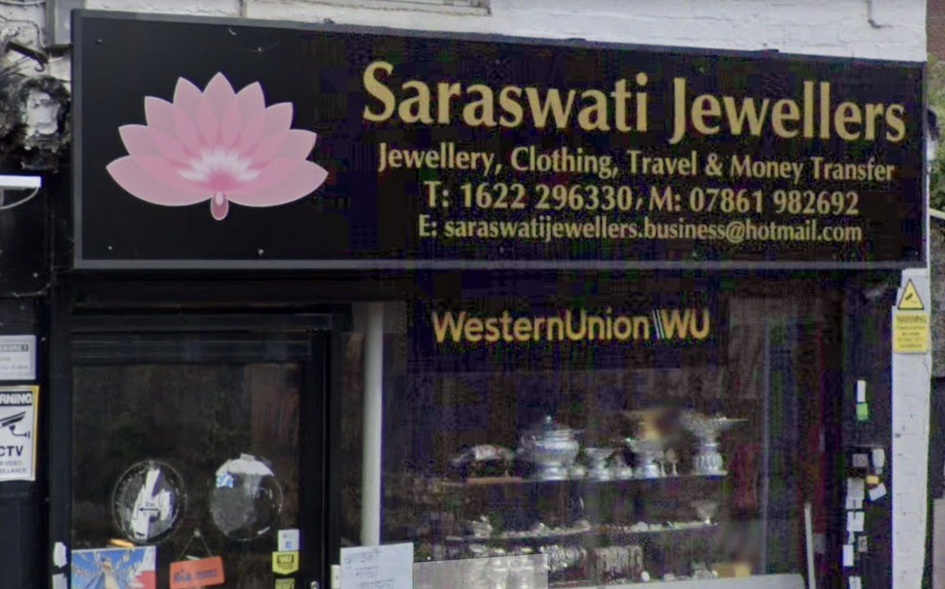 Bungling Burglars Flee Jewellery Shop Empty-Handed in Maidstone