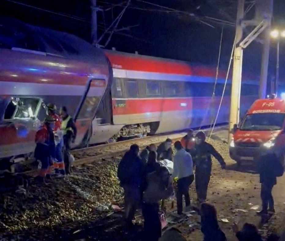 At Least 21 Dead as Two Trains Derail in Spain