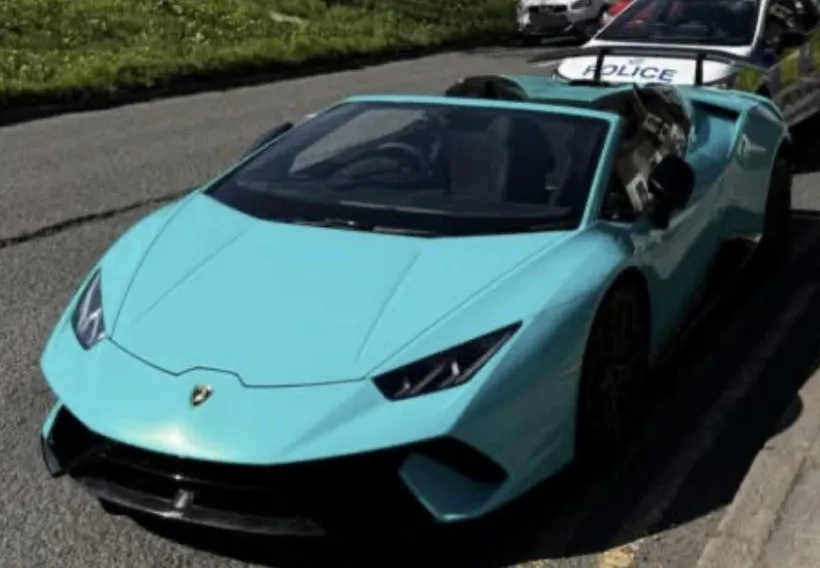 Lamborghini Seized in Birmingham Over Missing Number Plate and No Insurance