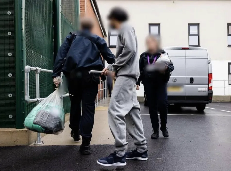 UK Government Pumps Up Campsfield Detention Beds to Speed Up Migrant Deportations