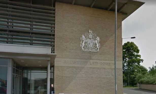 Thug jailed for brutal robbery of vulnerable man in Salisbury city centre