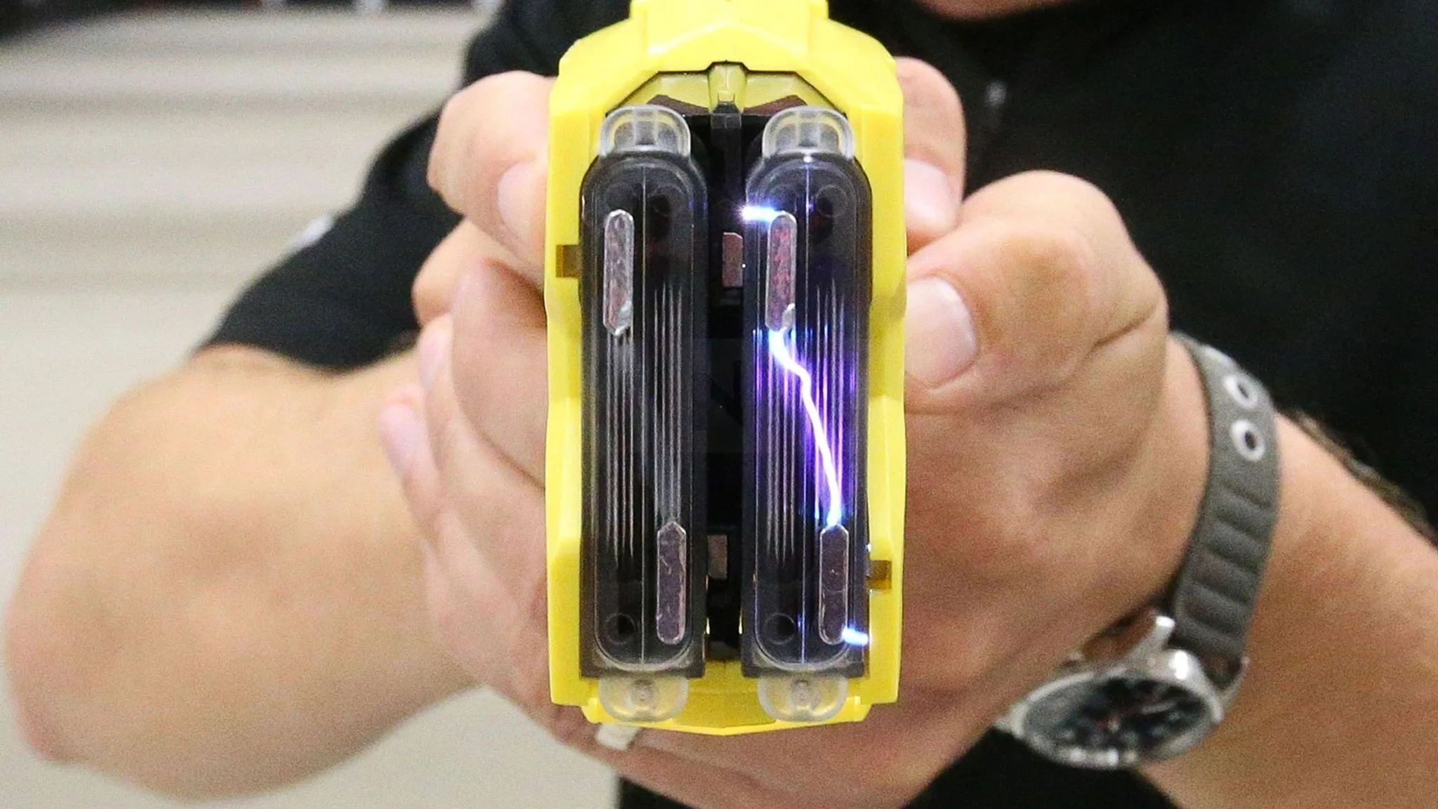 Essex Police Cleared Over 2022 Taser Death of 29-Year-Old After Toxicity Ruled Cause