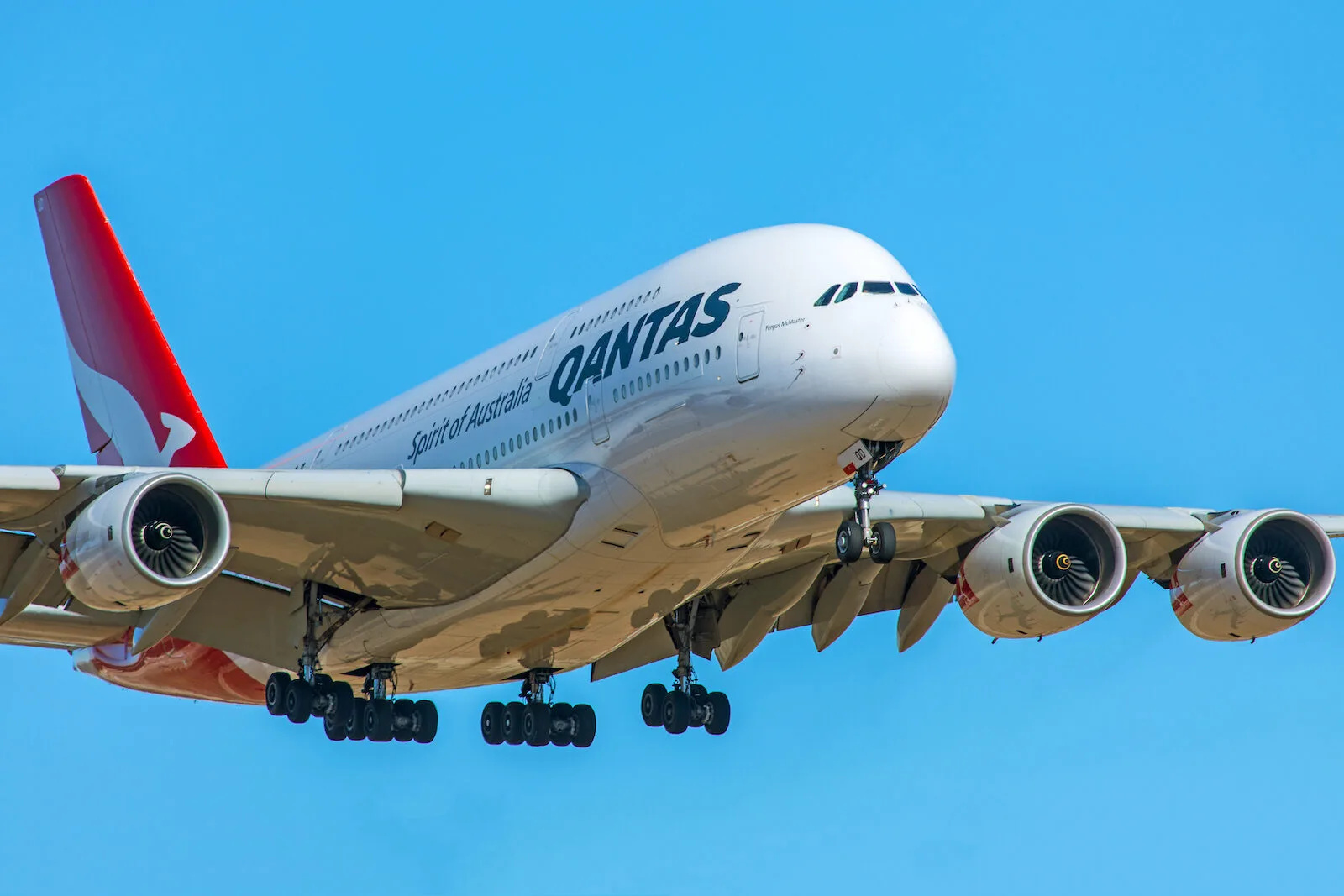 Qantas A380 Forced to Turn Back Over Southern Ocean After Satellite Glitch Halts Sydney-Johannesburg Flight