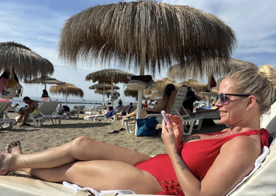 Benefits Mum Launches Crowdfunder for Child-Free Holidays Abroad
