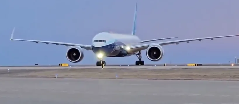 New Engine Woes Hit Boeing 777-9 Amid 2027 Launch Fight