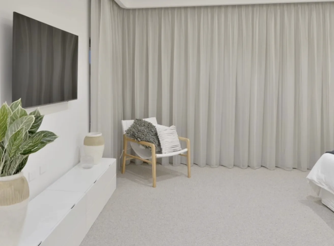 Wall vs Ceiling Curtain Tracks: Which Style Boosts Your Living Roomâ€™s Look and Space?