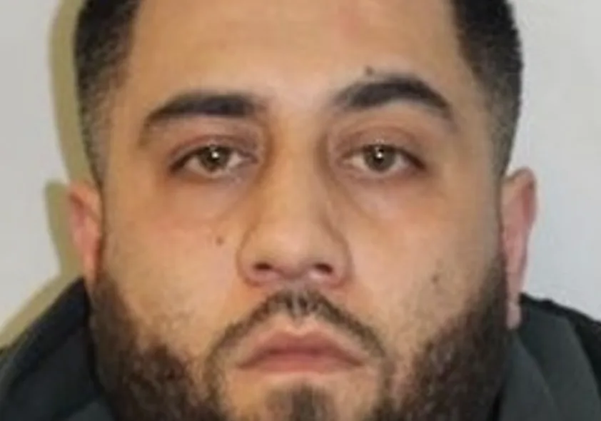 â€˜Deliverooâ€™ Drone Gang Jailed for Smuggling Drugs, Weapons and Phones into Prisons