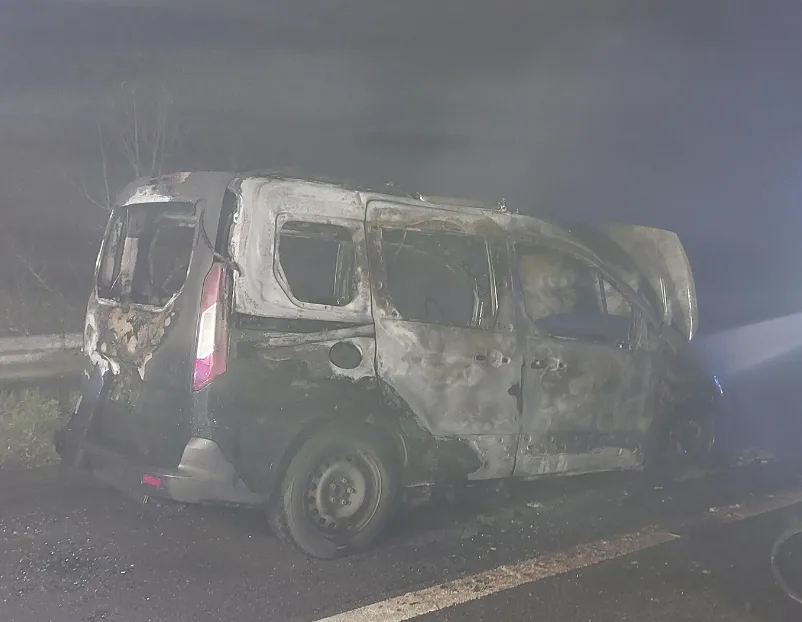 Flaming Car and Thick Fog Close A303 and M3 at Junction 8, Chaos on Hampshire Roads