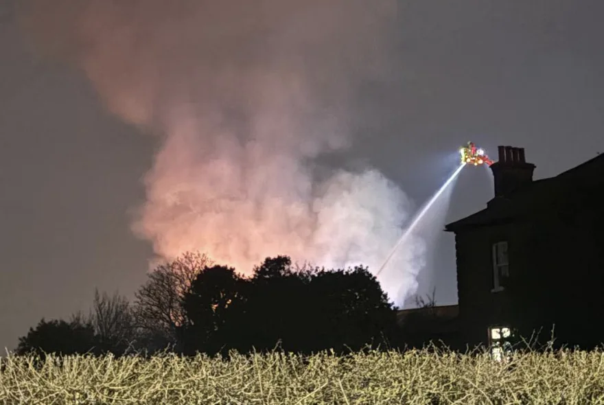 Hay Barn Blaze in Ilford: Three Horses Rescued as Firefighters Battle Overnight Inferno