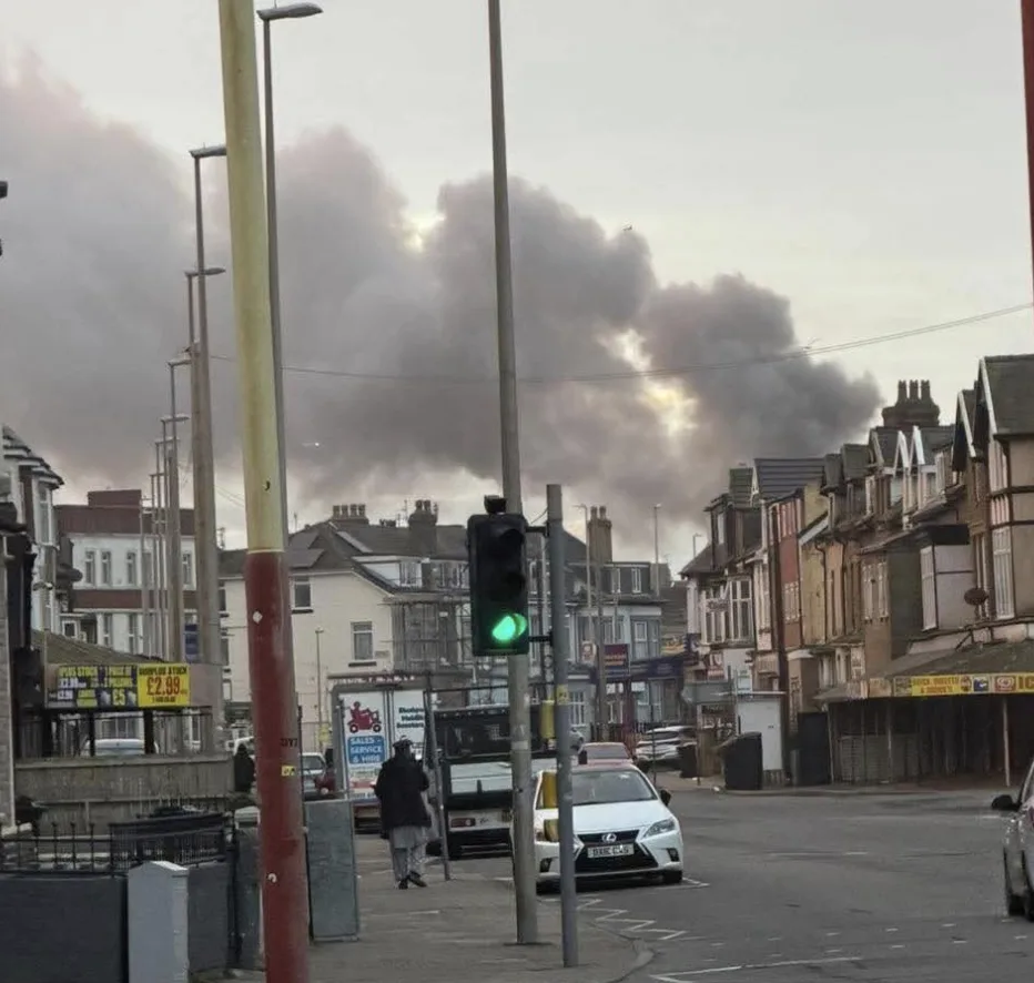 Blazing Fire Rips Through Blackpool Business on Lytham Road â€“ Roads Shut, Firefighters Battle Flames