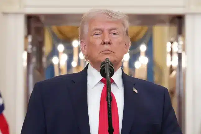 Trumpâ€™s Hormuz Meltdown: â€œOpen the Fvckinâ€™ Strait or Face Hell!â€