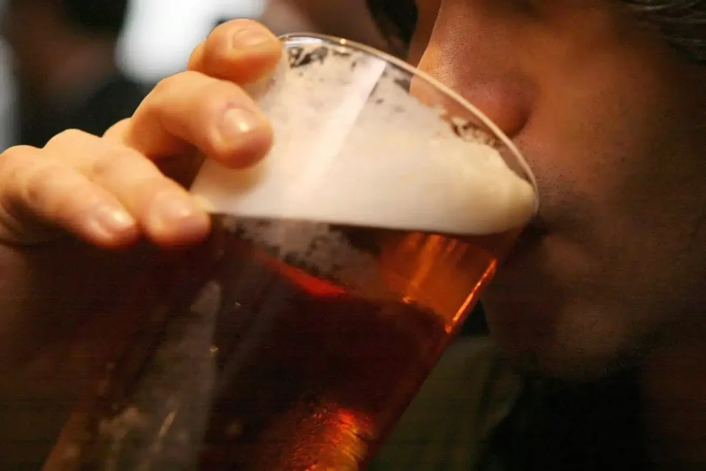 Londonâ€™s Pint Price Hits Â£10 at Luxury Mayfair Pubs