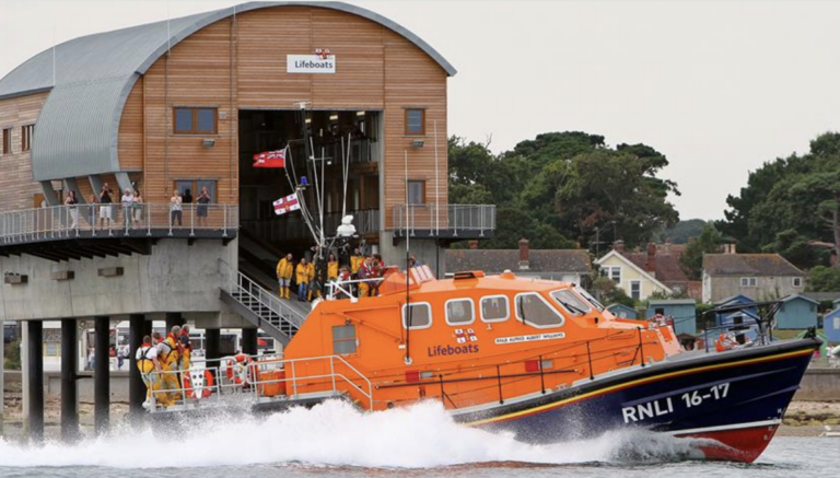 149 migrants brought ashore in Gosport after Channel crossing involving Isle of Wight lifeboats