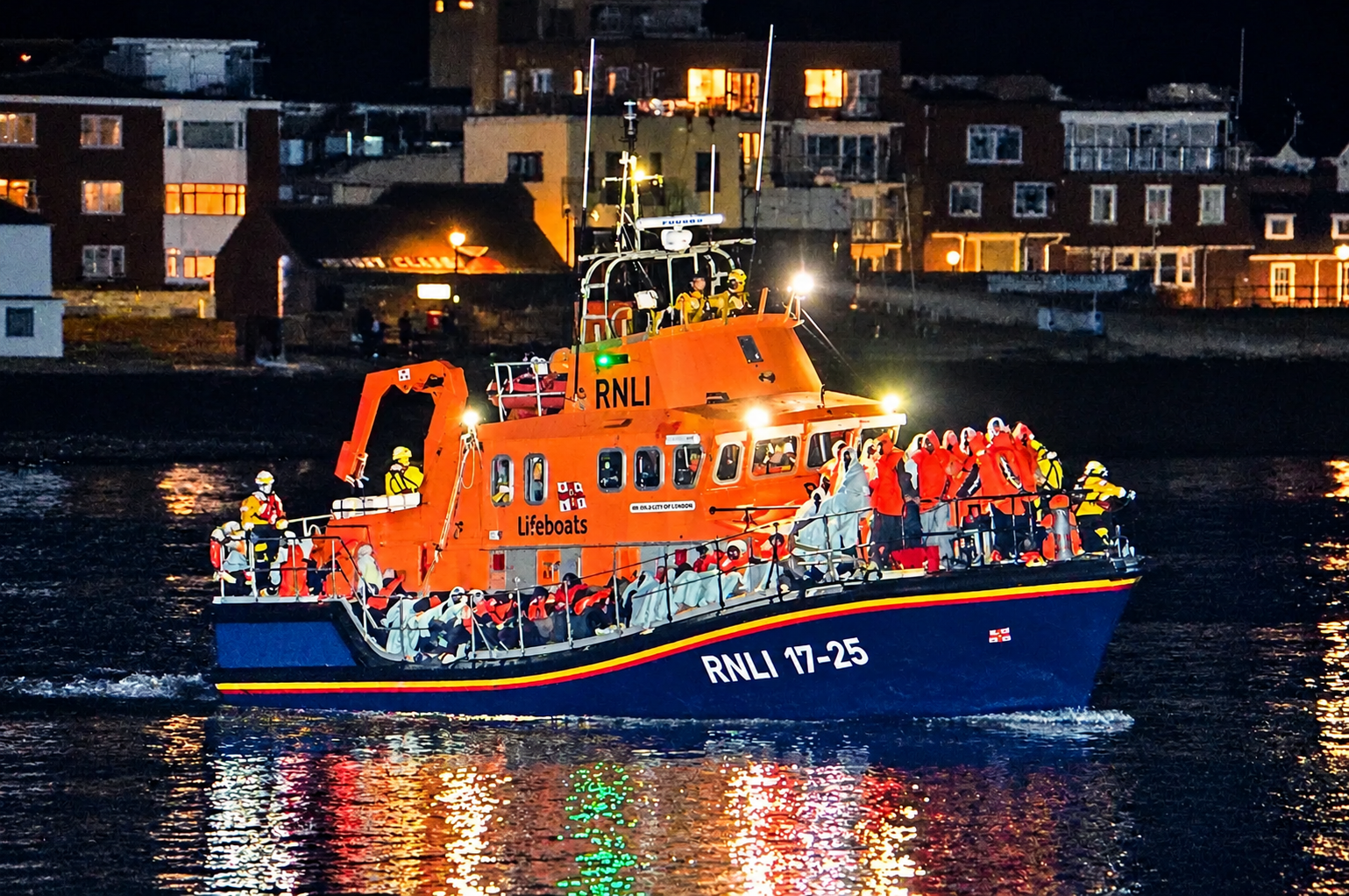 Two men die and women seriously burned in Channel crossing as 12 arrested at Gosport protest
