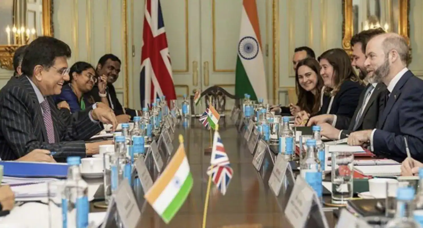UK Strikes Historic £25.5bn Trade Deal with India in Post-Brexit Boost